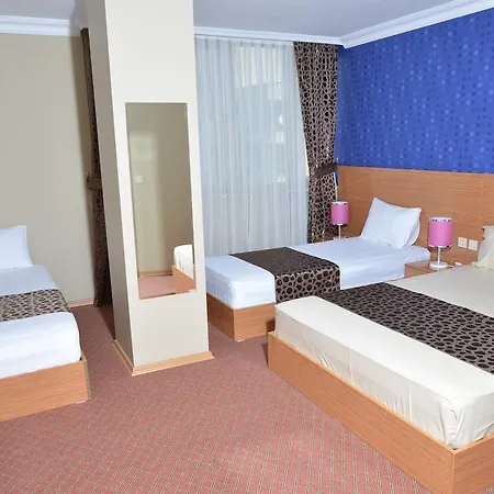 Hotel Airport Stop Over Suites *