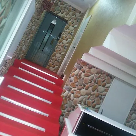 Airport Stop Over Suites Hotel